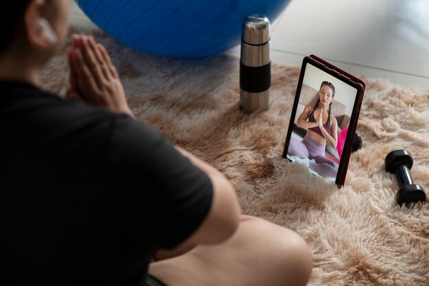 Jak psychodietetyka online może wspierać Twoją drogę do zdrowszego stylu życia?