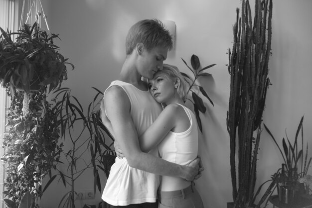 Jak wyrazić swoją historię miłosną poprzez fotografię